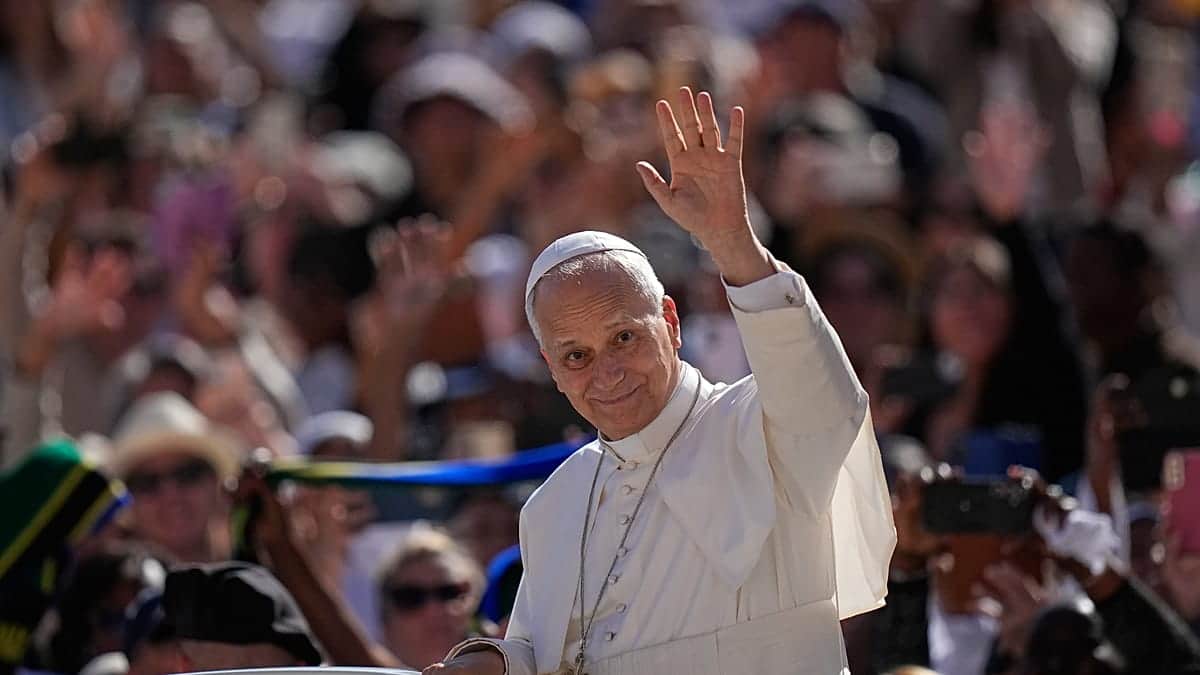 León XIV visita Francia por primera vez como Papa y se reunirá con víctimas de abusos