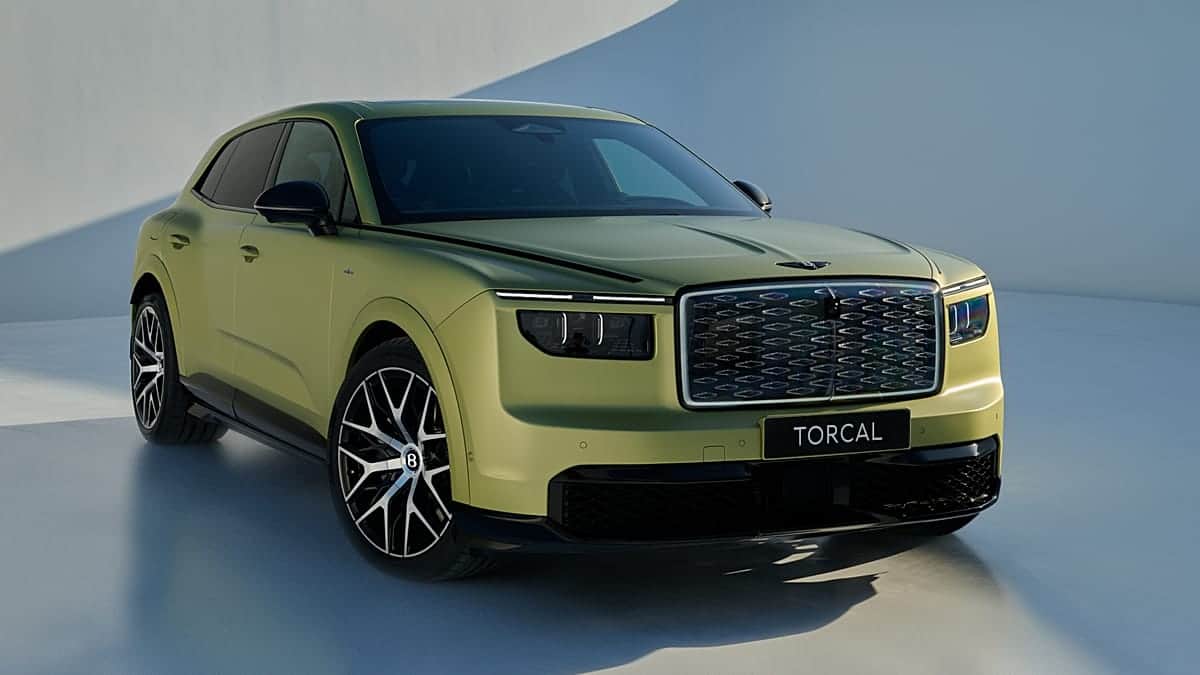 Bentley lanza su primer coche eléctrico, podría ser su modelo más barato