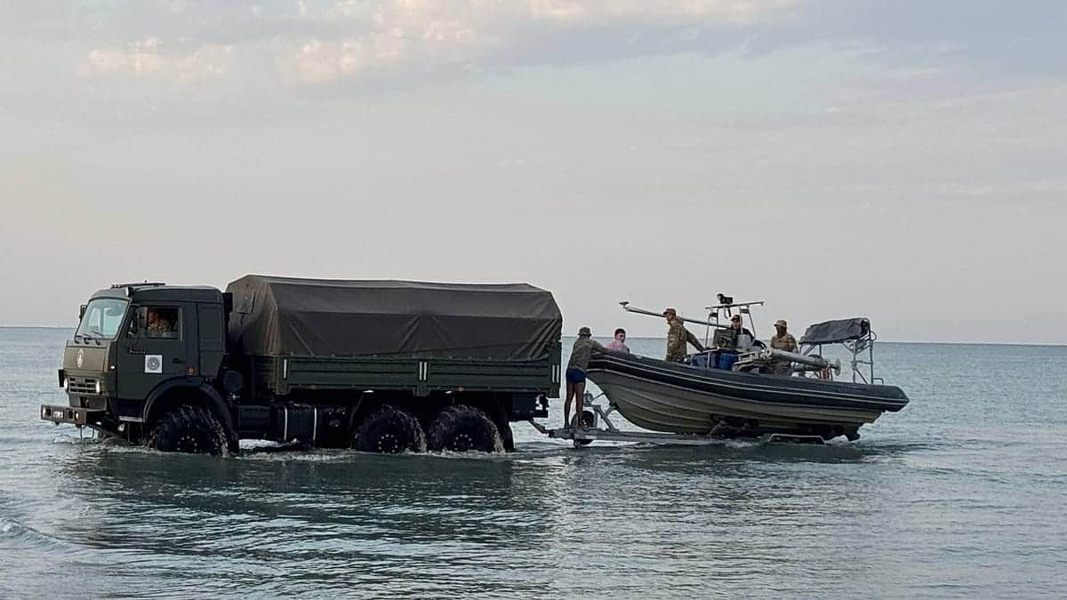 Tragedia militar en Kazajistán: 14 soldados mueren durante unas maniobras en el mar Caspio