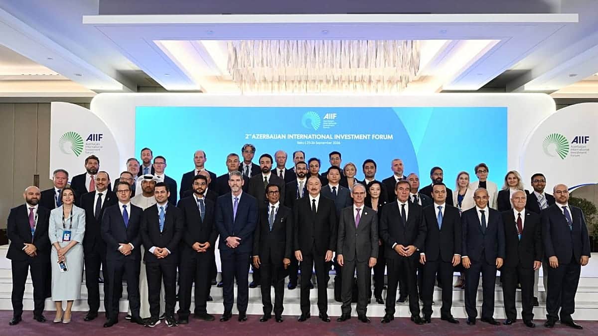 Azerbaiyán cierra acuerdos multimillonarios con gigantes de la inversión