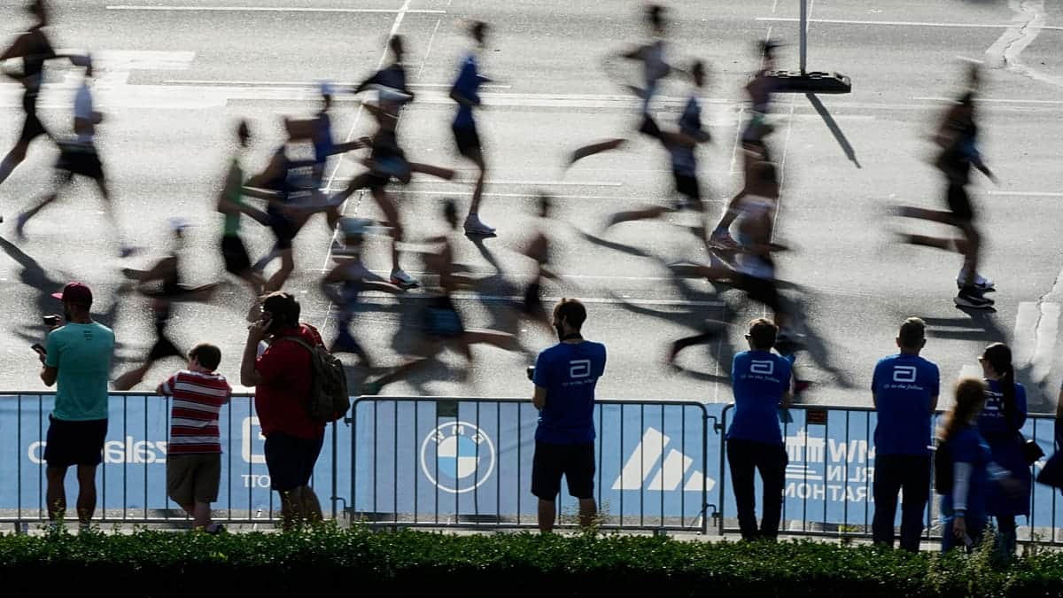 Doble victoria etíope en el 52º maratón de Berlín con una participación de 56.000 corredores