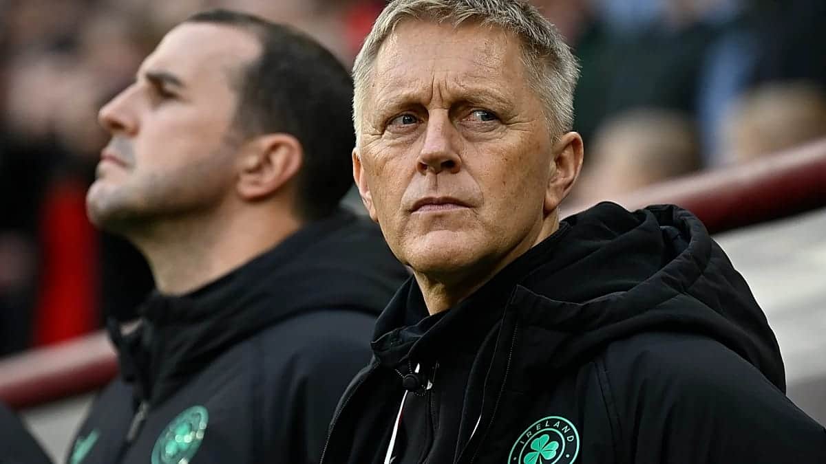 Irlanda jugará con brazaletes negros ante Israel tras la renuncia de un jugador en protesta por Gaza