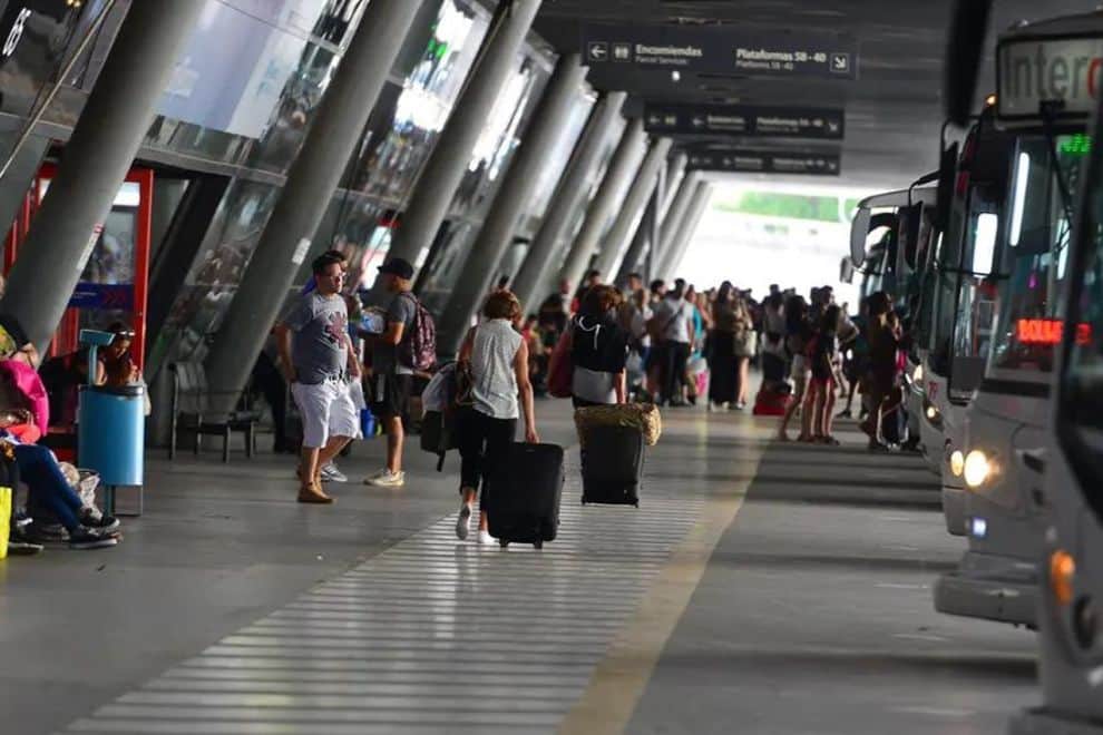 AOITA cerró un acuerdo parcial y levantó el estado de alerta en el transporte interurbano de Córdoba