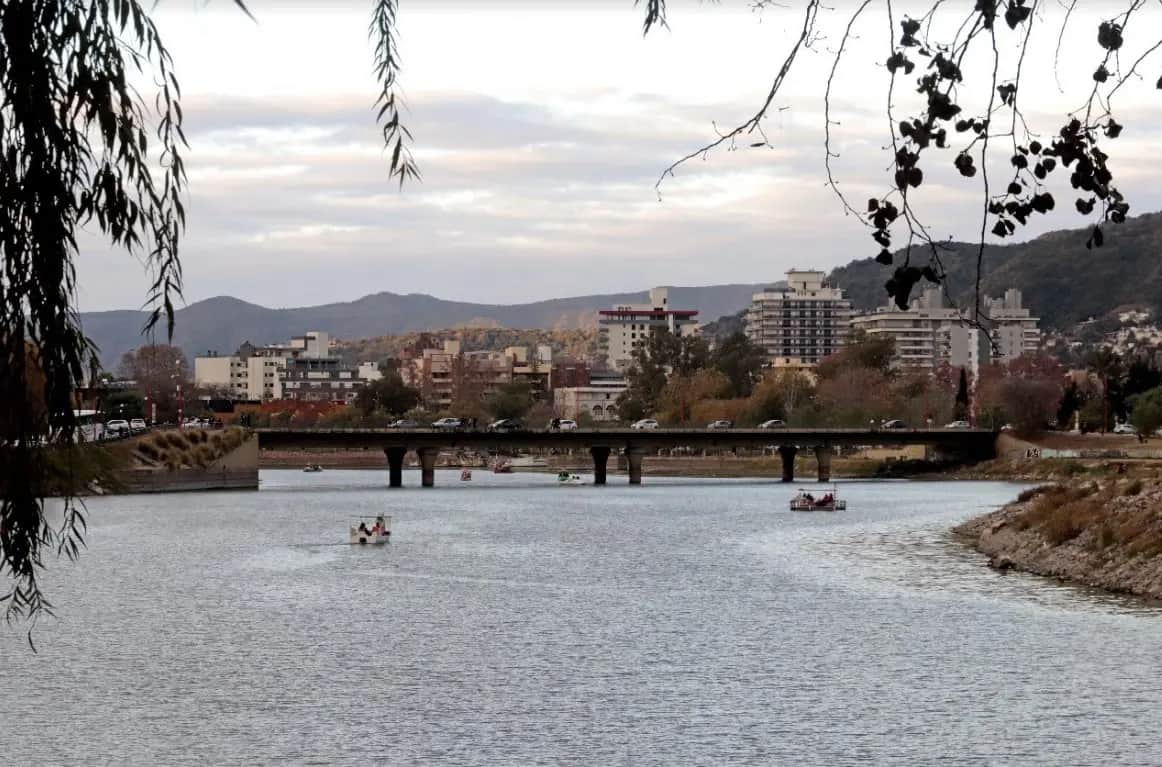 Septiembre comienza en ascenso, pero el calor durará poco en Villa Carlos Paz