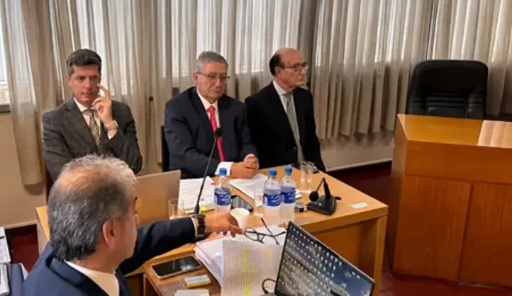 Juicio a Oscar González: Fiscalía pidió 3 años y 10 meses y la querella reclamó 10 años de prisión