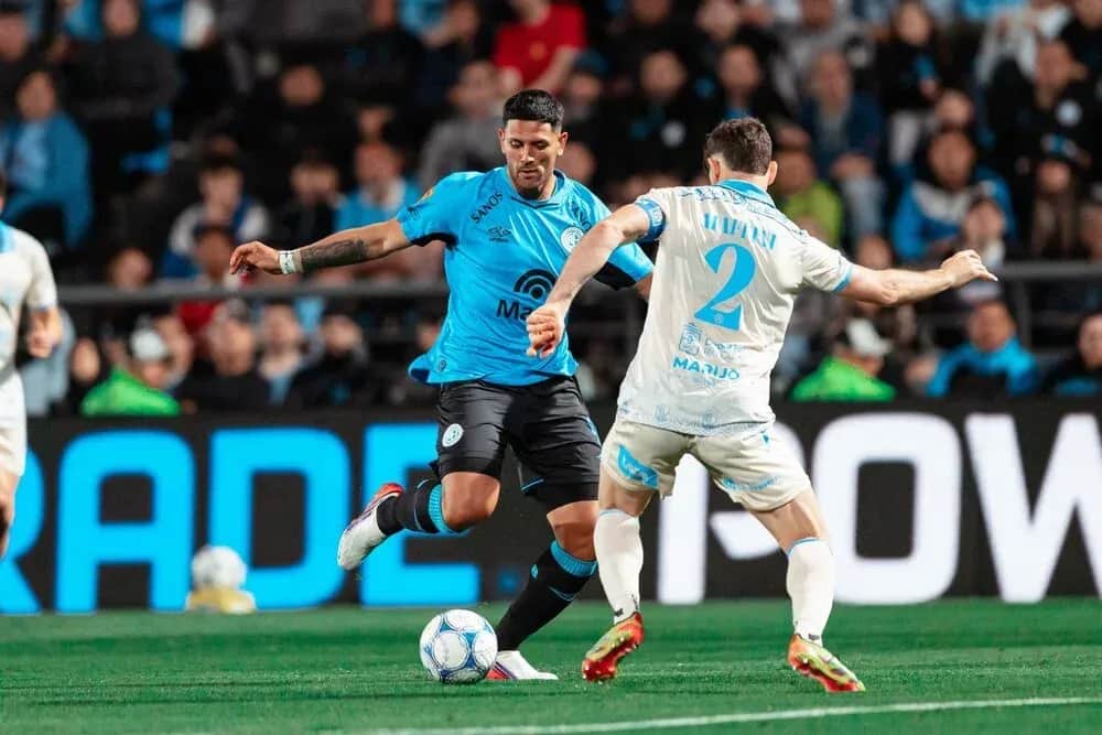 Passerini apareció en la última y Belgrano dio vuelta un partido increíble ante Estudiantes
