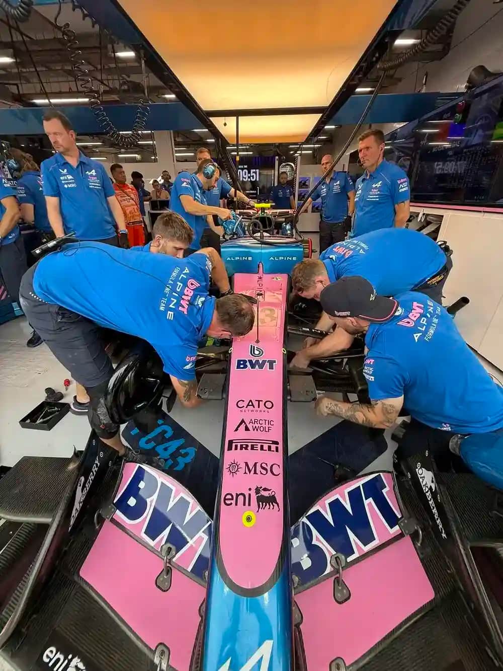 Colapinto sufrió un abandono en la Sprint y largará 15º el Gran Premio de Singapur