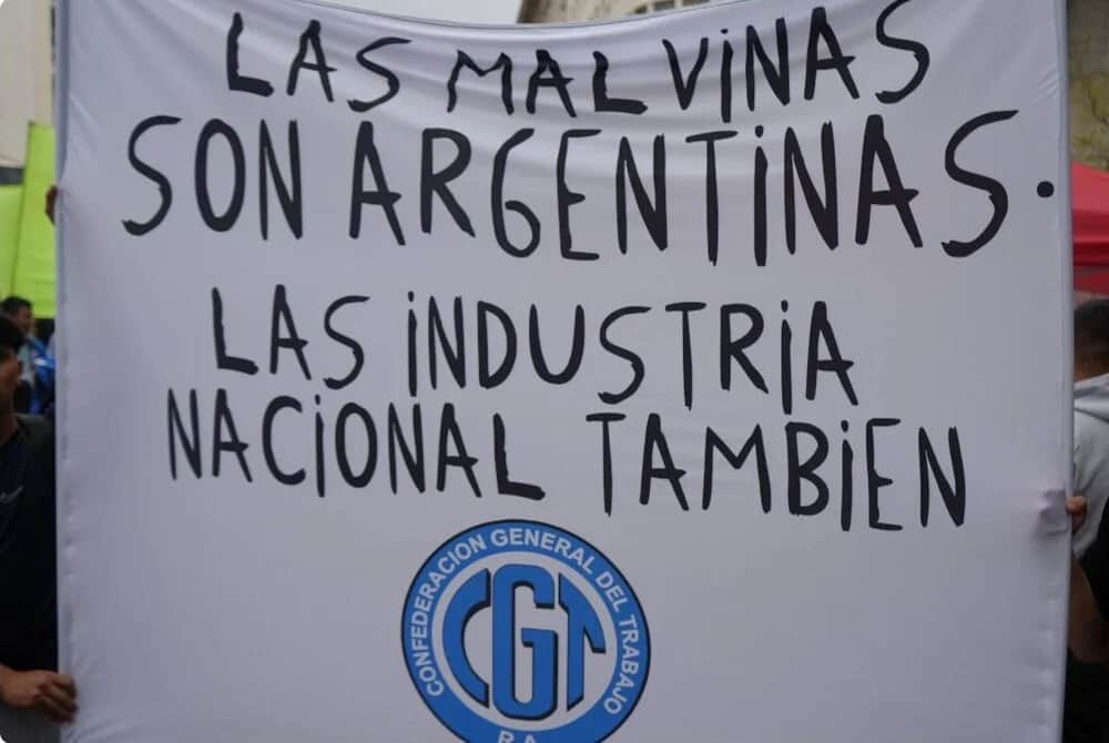 La CGT volvió a marchar contra el Gobierno y puso el foco en la caída de la industria