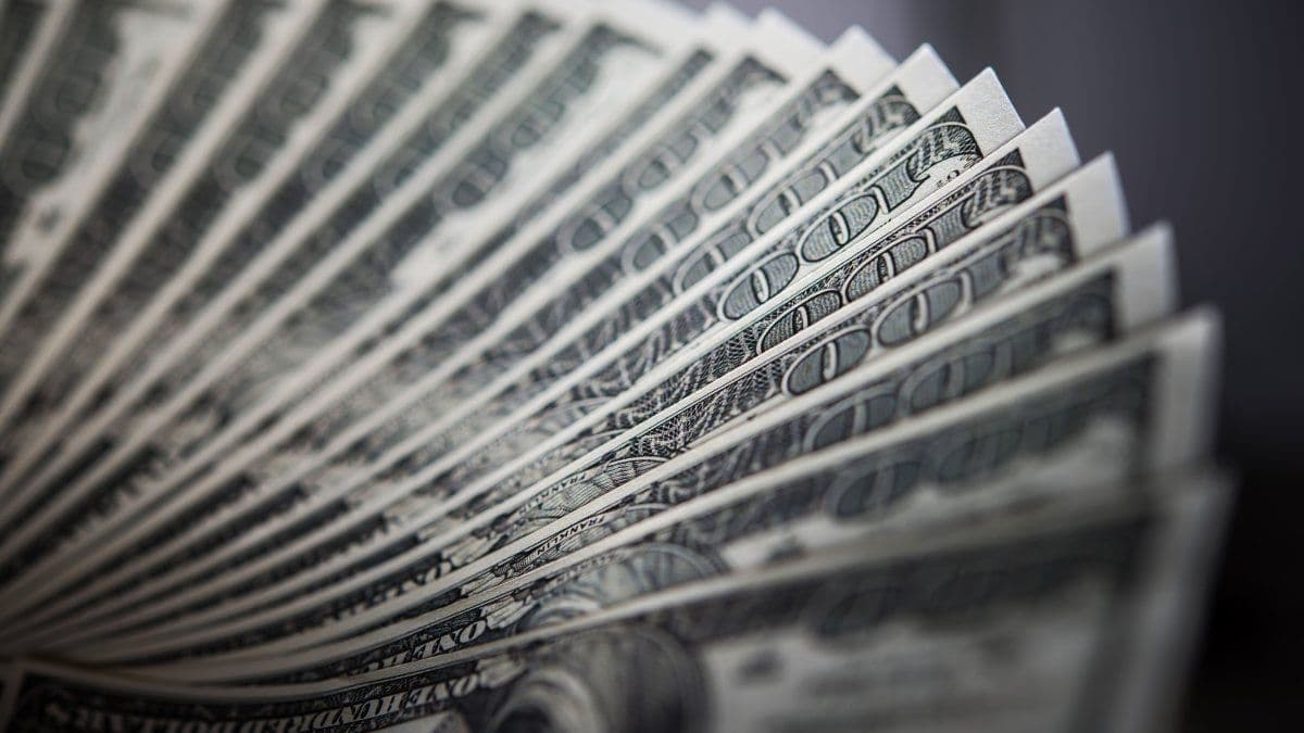 El mercado ajusta proyecciones para el dólar: cómo juegan las apuestas al carry trade tras las últimas señales oficiales
