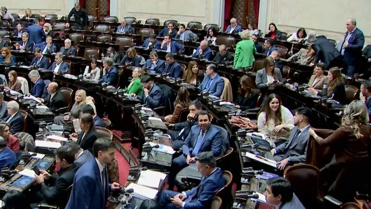 La reforma que prometía empleo lleva tres meses de caída