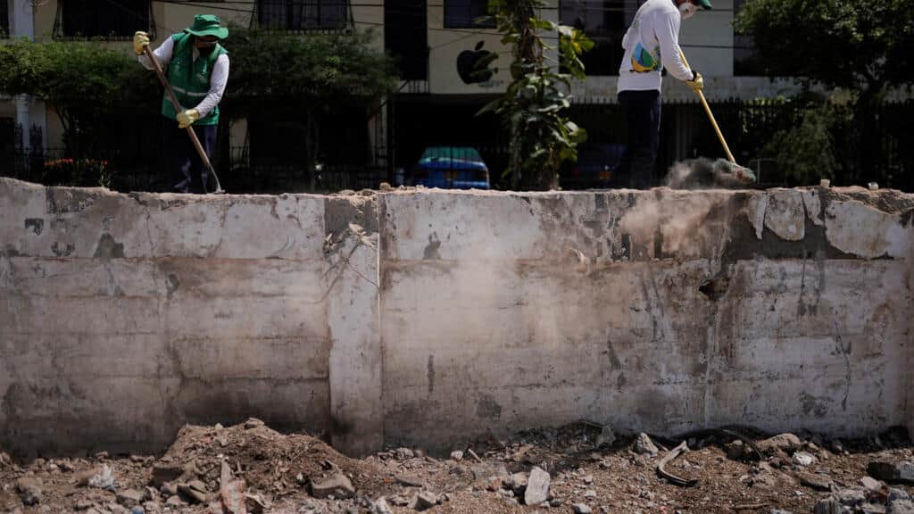 Colombia: un mes después del terremoto intenta reactivar sus economías locales