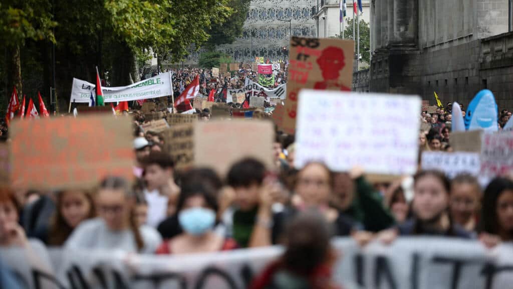 Se intensifican las protestas estudiantiles en Francia: ¿influye el año electoral?