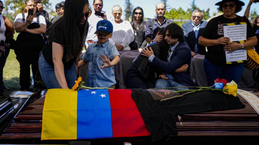 Chile inicia el primer juicio por el asesinato del disidente venezolano Ronald Ojeda