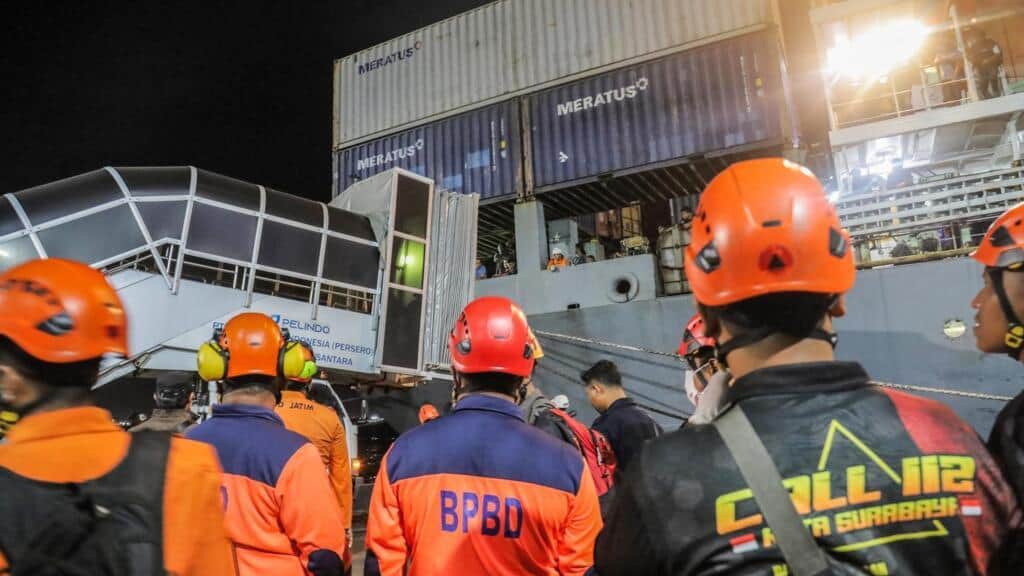 Un buque de Indonesia con unos 240 pasajeros a bordo es reportado como desaparecido