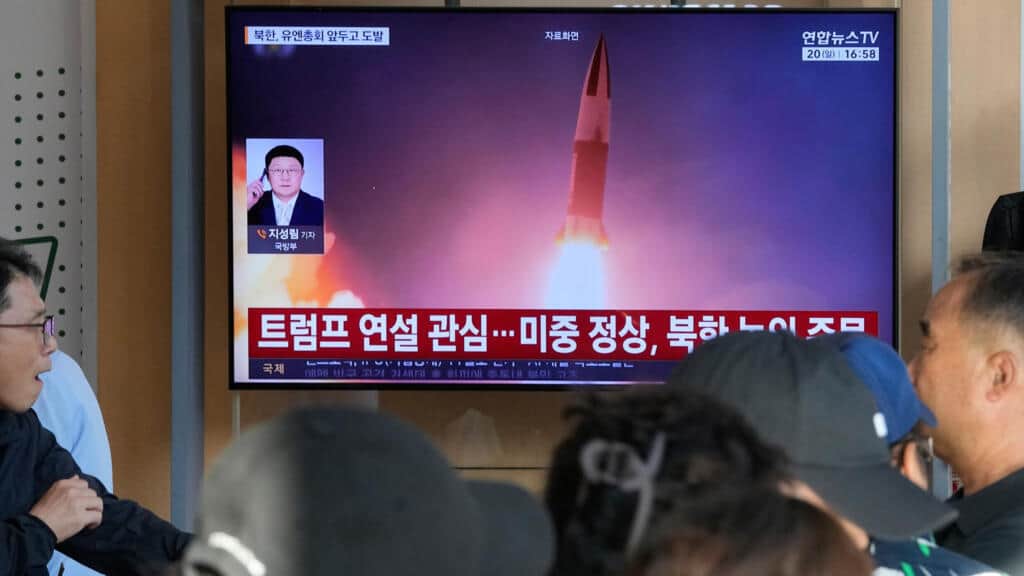 Corea del Norte lanza dos misiles balísticos al mar de Japón tras condenar pedidos de desnuclearización