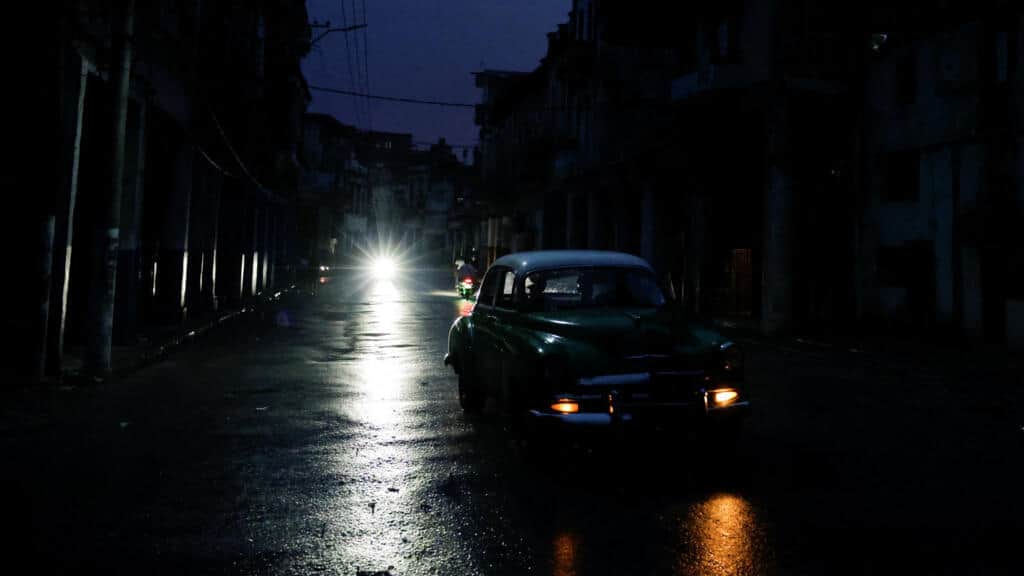 Cuba sufre su octavo apagón nacional de 2026 en medio de una profunda crisis energética