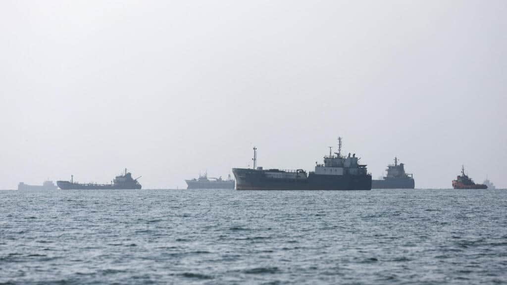 Petróleo por encima de USD 90 y en máximos desde julio por ataques recíprocos entre EE. UU. e Irán