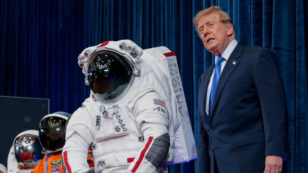El Gobierno Trump admite tener armas en el espacio: ¿qué implica y qué responden Rusia y China?