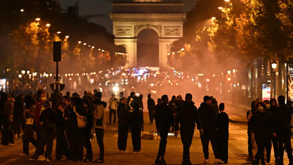 En directo: el Gobierno cifra en 550.000 los manifestantes y la policía, en 400 los detenidos en Francia