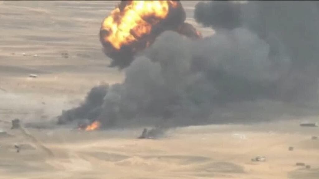 Hutíes de Yemen atacan con misiles y drones instalaciones de Aramco en Arabia Saudita