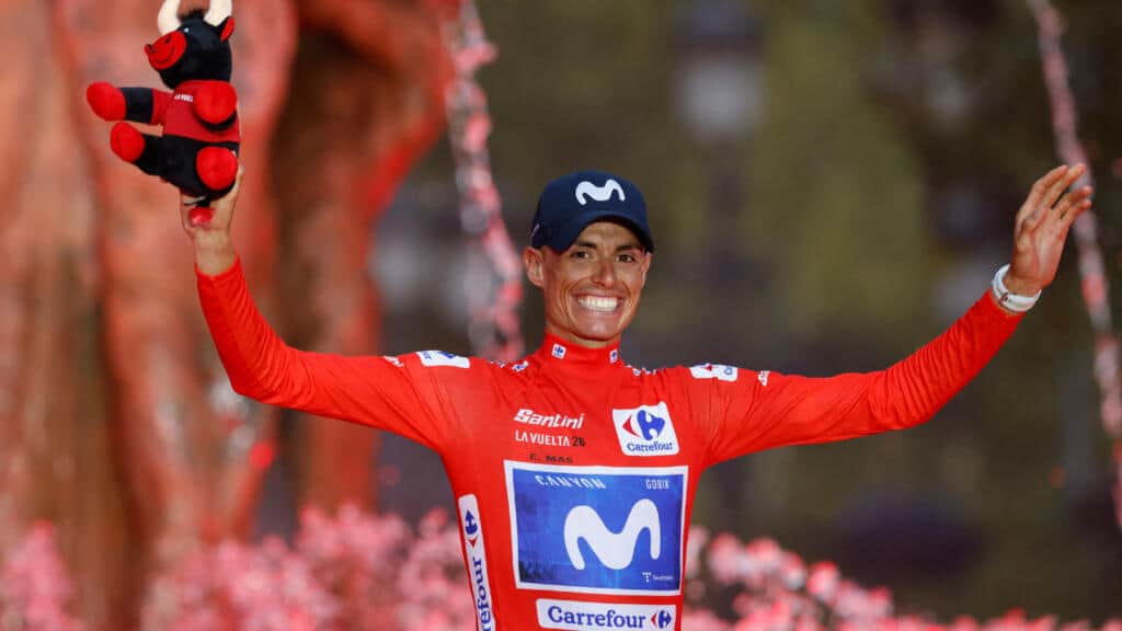 Un campeón español en La Vuelta tras 12 años: Enric Mas conquista su primera grande del ciclismo
