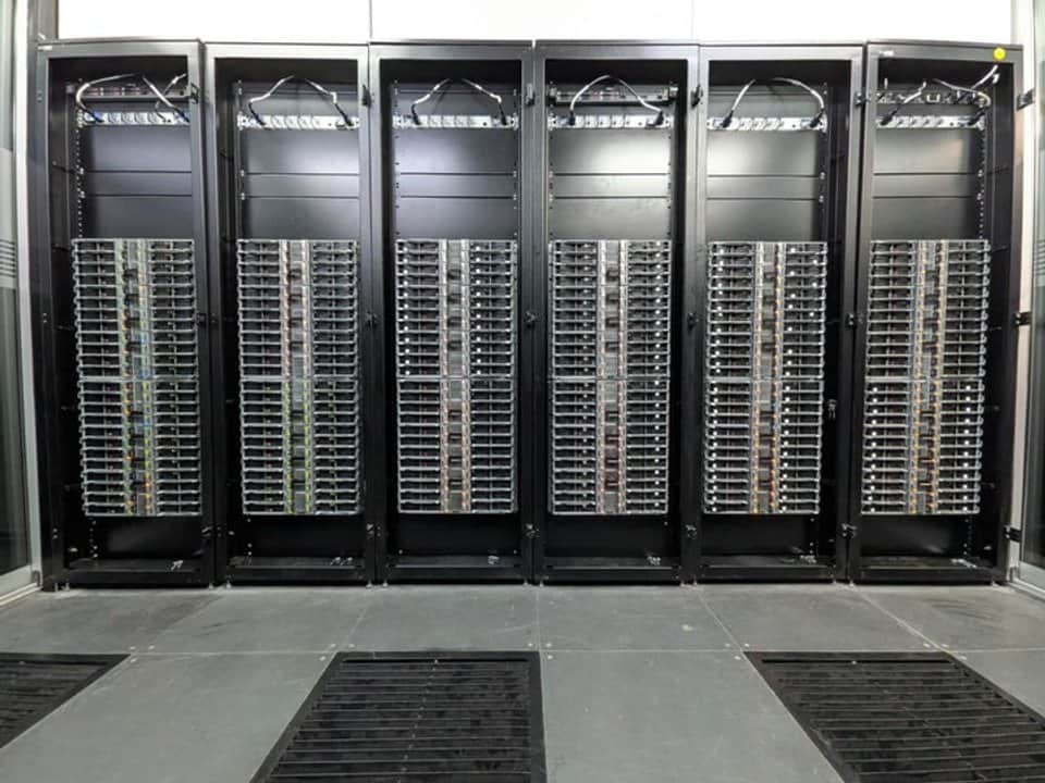 Supercomputadora: la UNC recibió a Helvetios desde Suiza