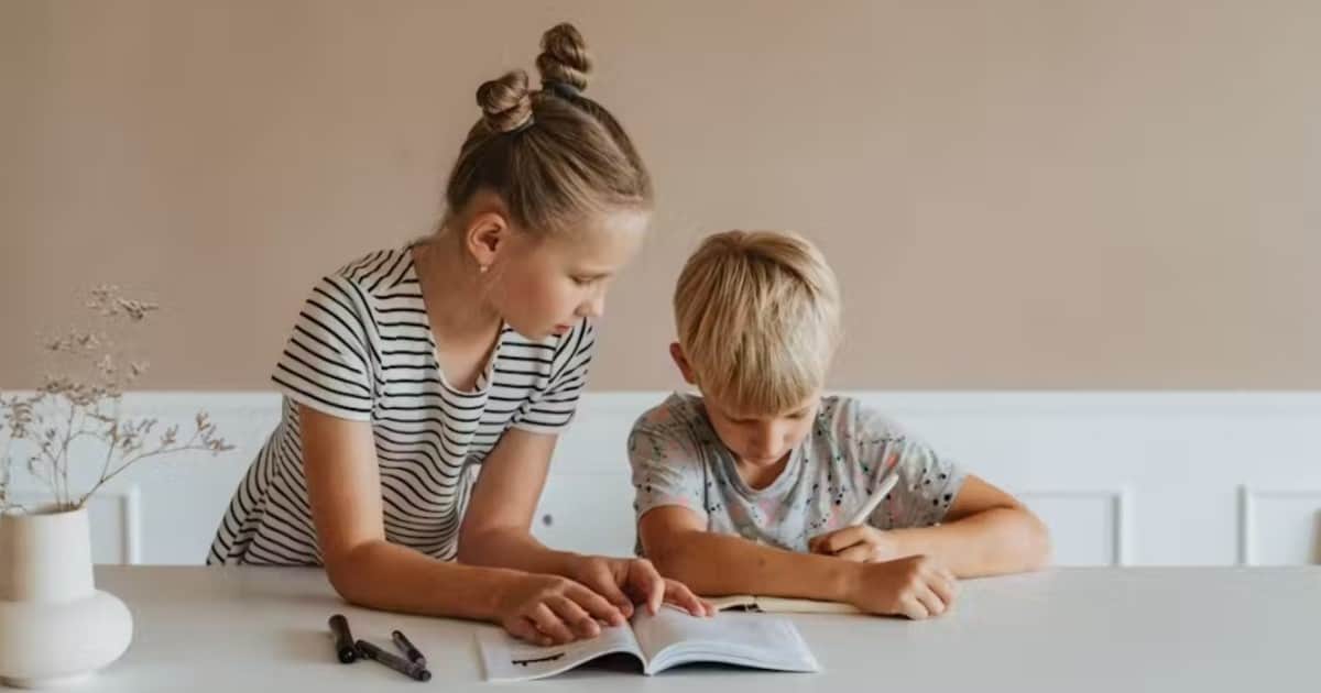 La psicología dice que las personas que cuidaron de sus hermanos menores maduran de una forma poco común: aprenden a ser responsables, desarrollan autonomía y resuelven problemas cotidianos