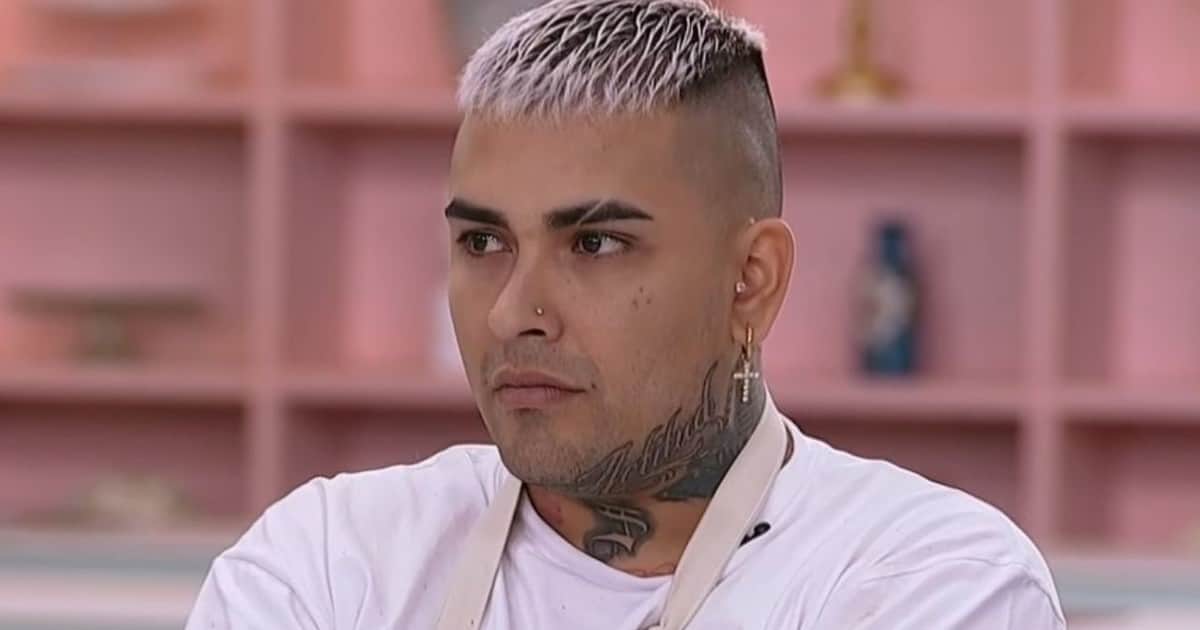 Quién es Callejero Fino, el cantante de RKT que fue detenido por llevar un arma y andaba en una camioneta sin patente