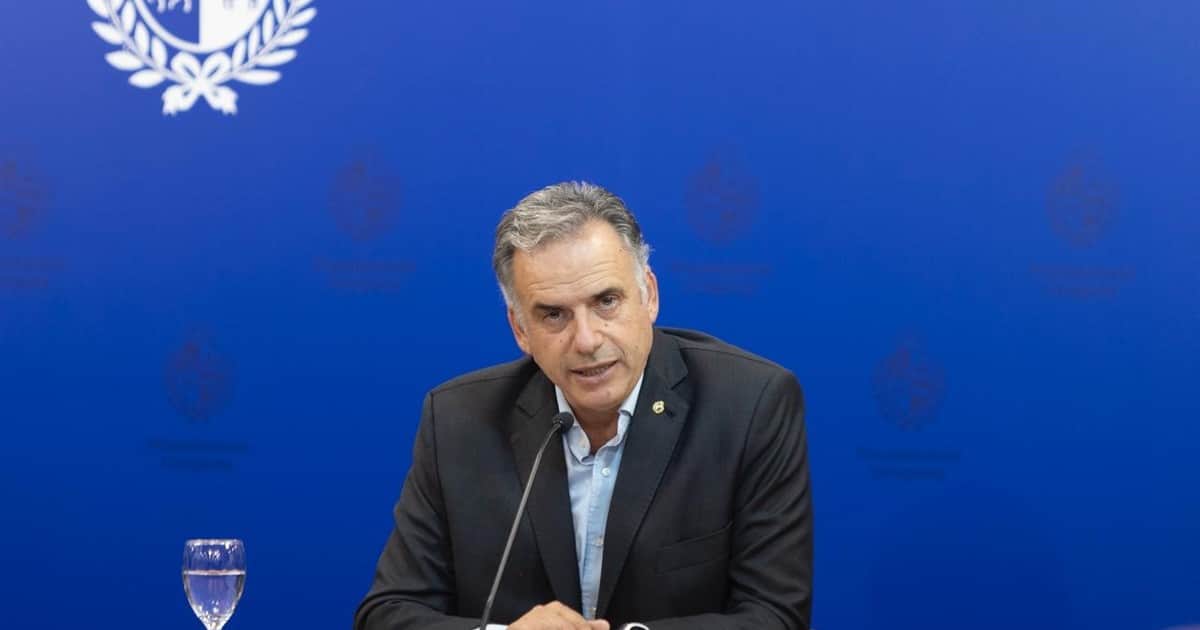 Malvinas: Uruguay negó que se vaya a tender un cable submarino para conectar a su territorio con las islas