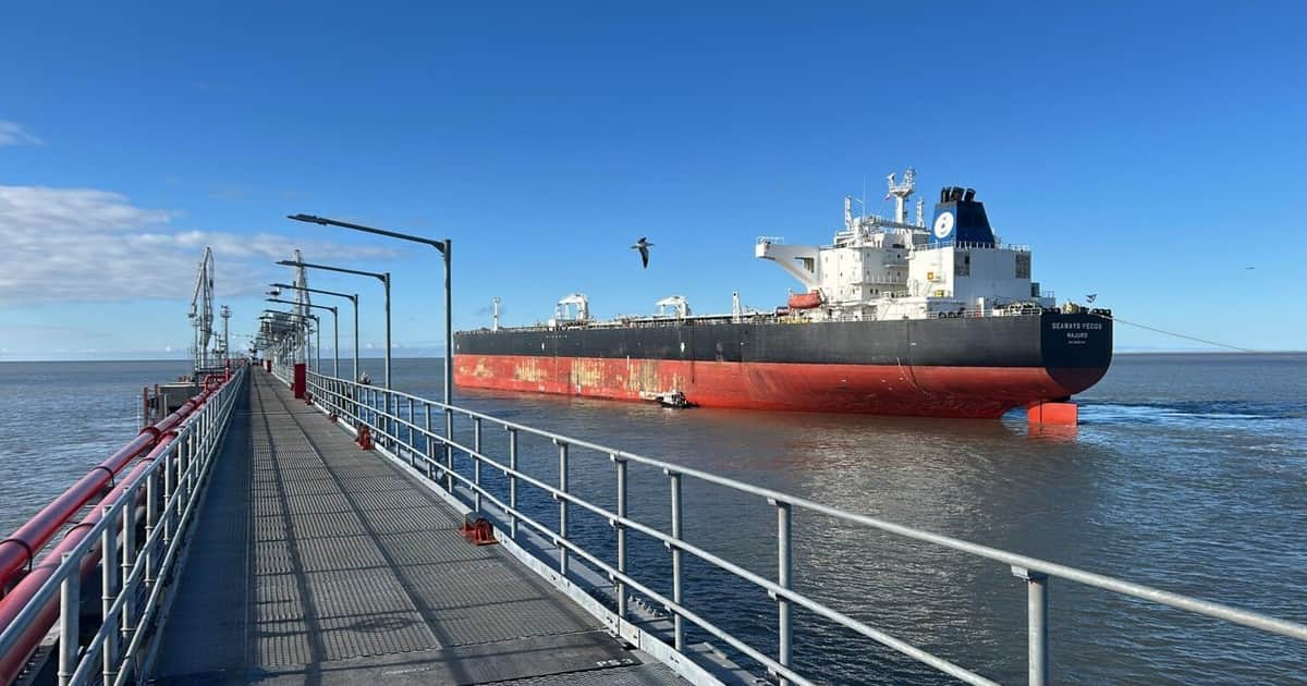 La guerra encareció las importaciones, pero no frenó el superávit energético récord