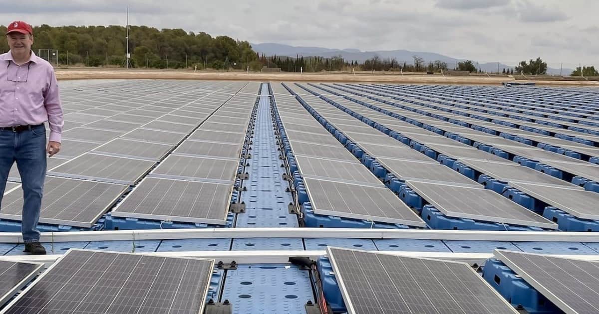 Arkansas instaló 96 paneles solares en embalse de arroz en la ruta migratoria del Mississippi: los expertos esperan ver qué hacen los patos y gansos cuando lleguen