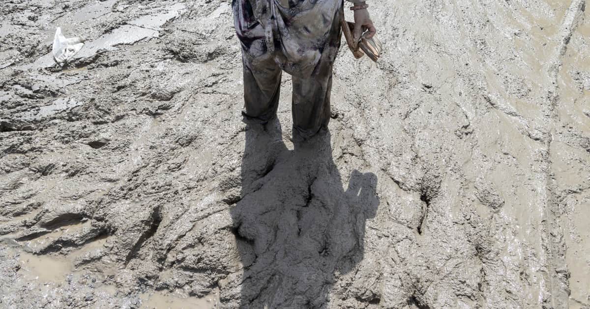 Desastre en Nepal: ya son 359 los muertos y no descartan un segundo alud
