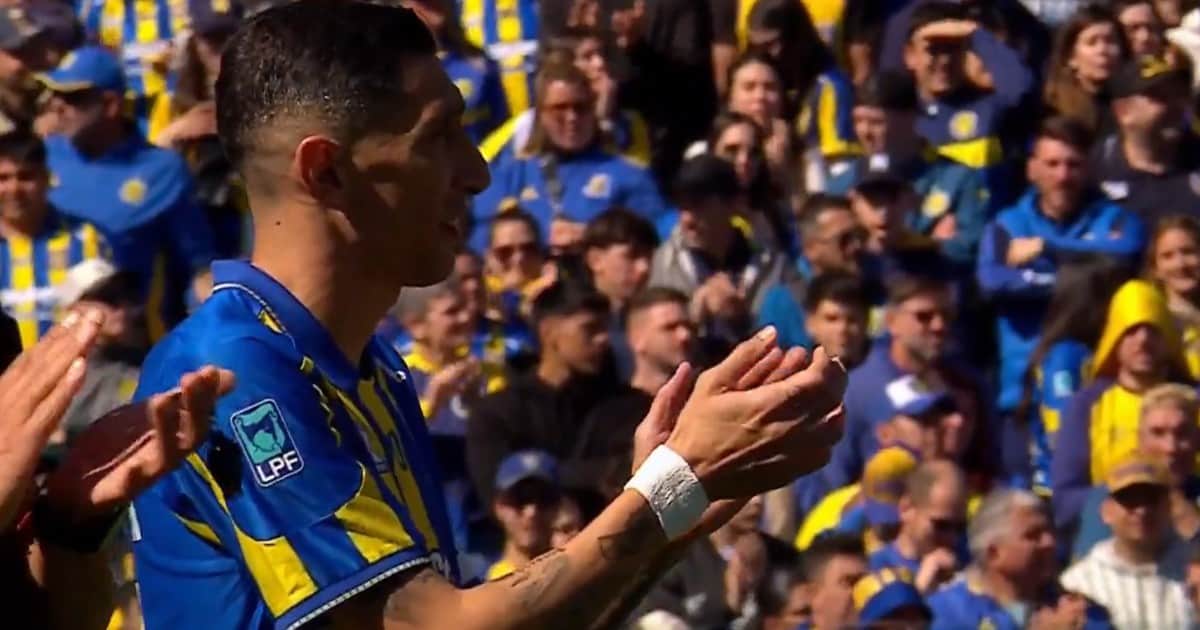 El homenaje a Lionel Messi en medio del clásico de Rosario: los hinchas de Central aplaudieron, pero también ovacionaron a Fideo Di María
