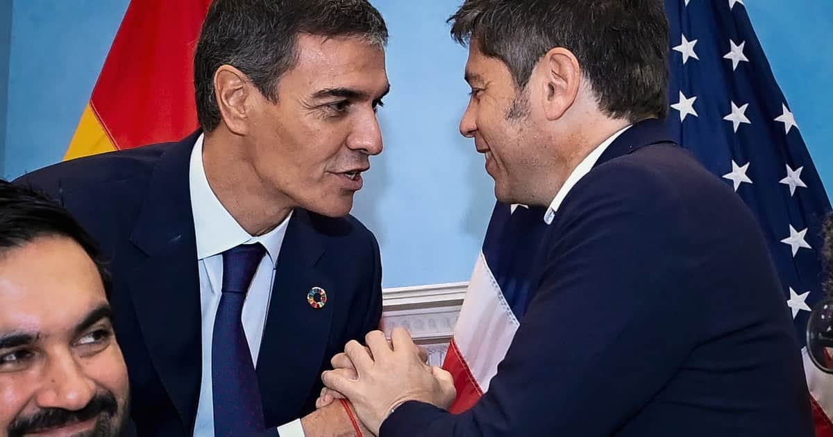 En un encuentro con Pedro Sánchez y Mamdani, Kicillof apuntó contra Milei: "En Argentina se está viviendo una verdadera catástrofe"