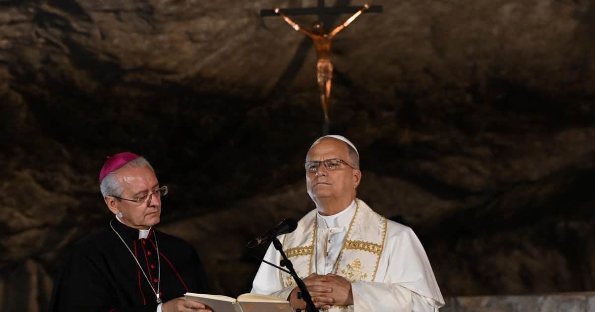 En su visita a Francia, el papa León XIV dio un contundente mensaje contra la eutanasia