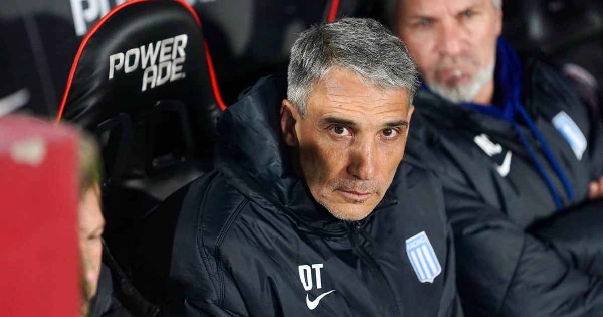 La cruda crítica de Vojvoda tras la derrota de Racing: del "me lastima" a "no siento que no sirvo"