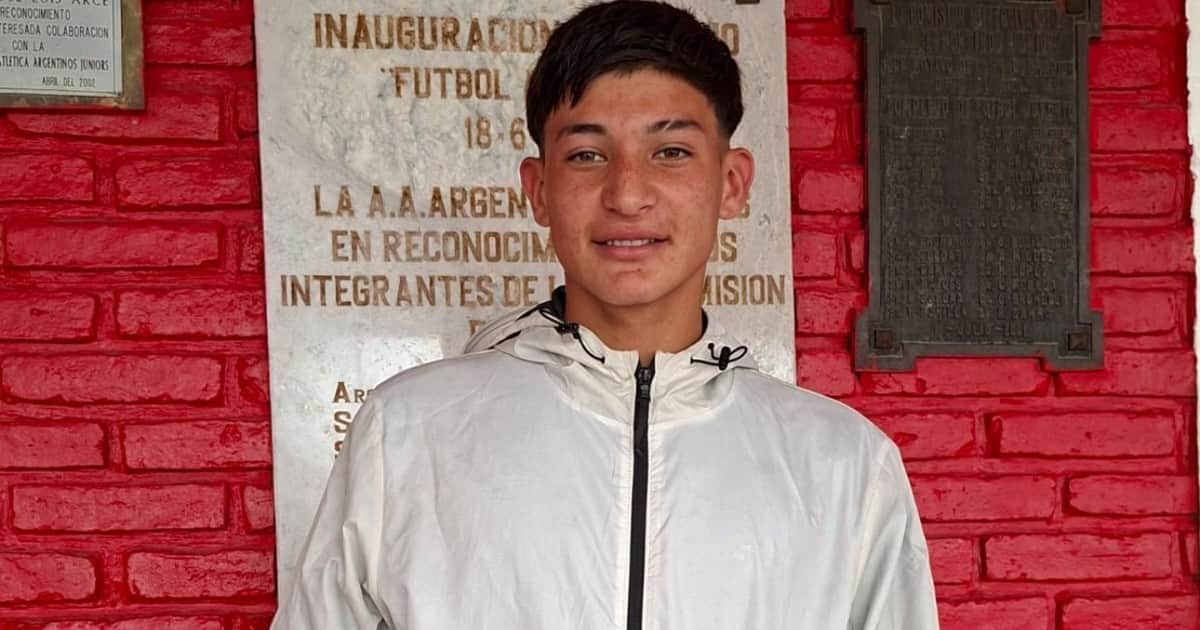 Le hizo un hat-trick a Boca y con 22 goles en 24 partidos es figura en la Séptima de Argentinos Juniors: Lautaro Báez